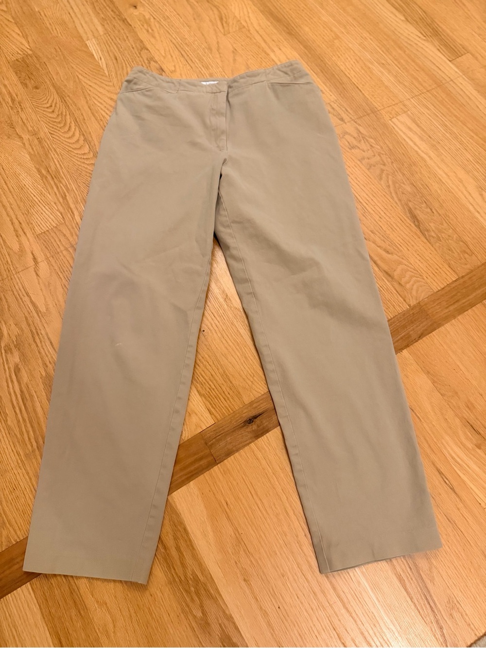 Ladies Size 12 "Jones Sport" Classic Straight-Leg Khaki Chinos - Light Khaki GUC